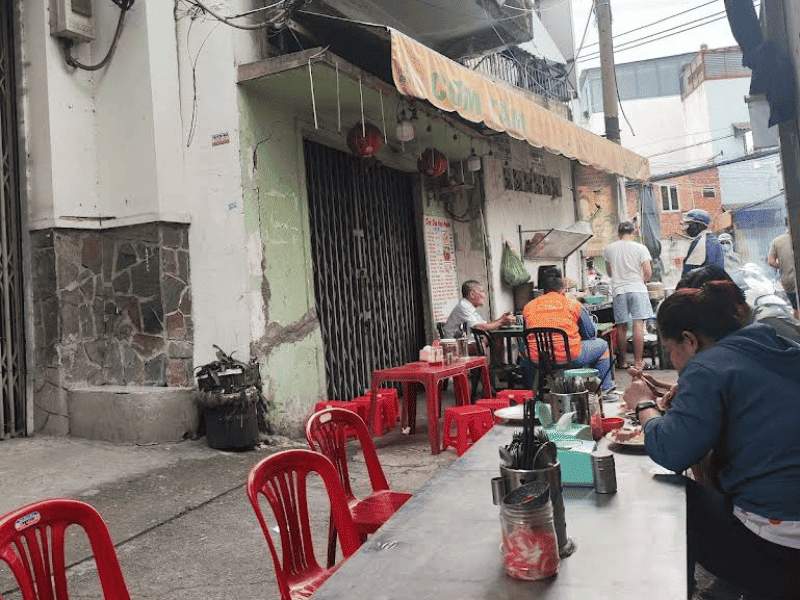 Cơm Tấm Chú Hùng