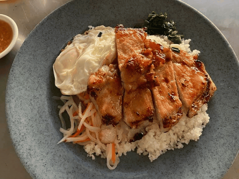 Cơm Tấm Hiền Q8